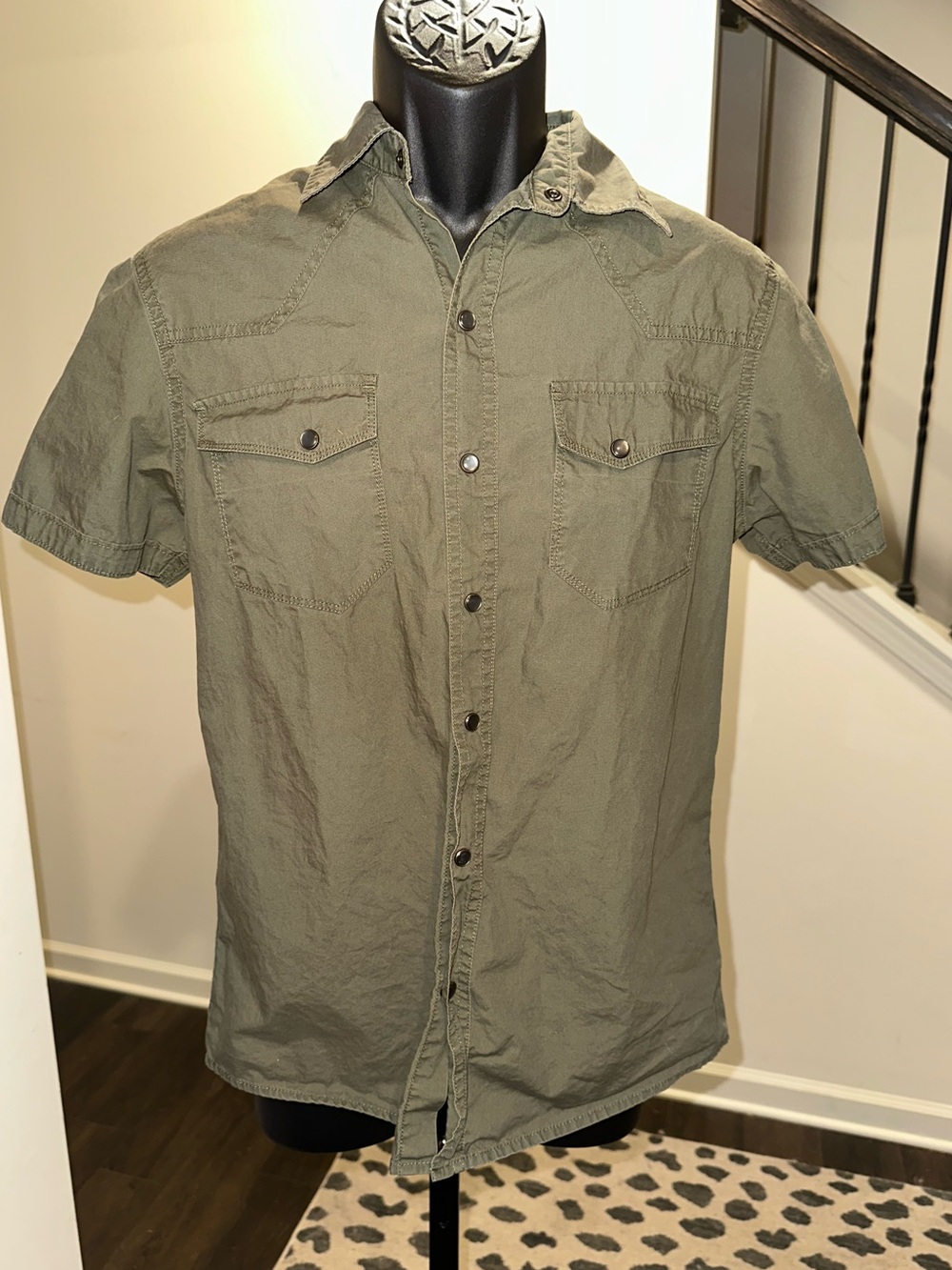 Converse Men's Short Sleeve Button-Down Shirt - Olive